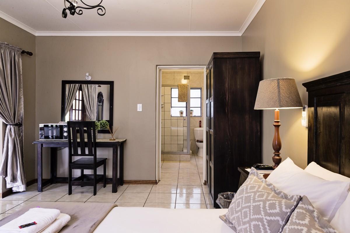 Holme Lea Manor Bed and Breakfast Piet Retief Εξωτερικό φωτογραφία